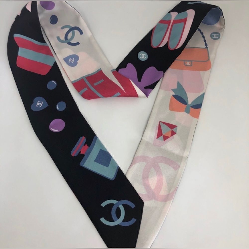 NWT Chanel 20B Slim Bandeau Silk Twill Nordstrom $850
